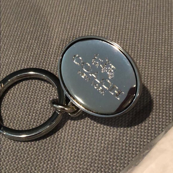 Coach keychain- silver- brand new. - Picture 6 of 7